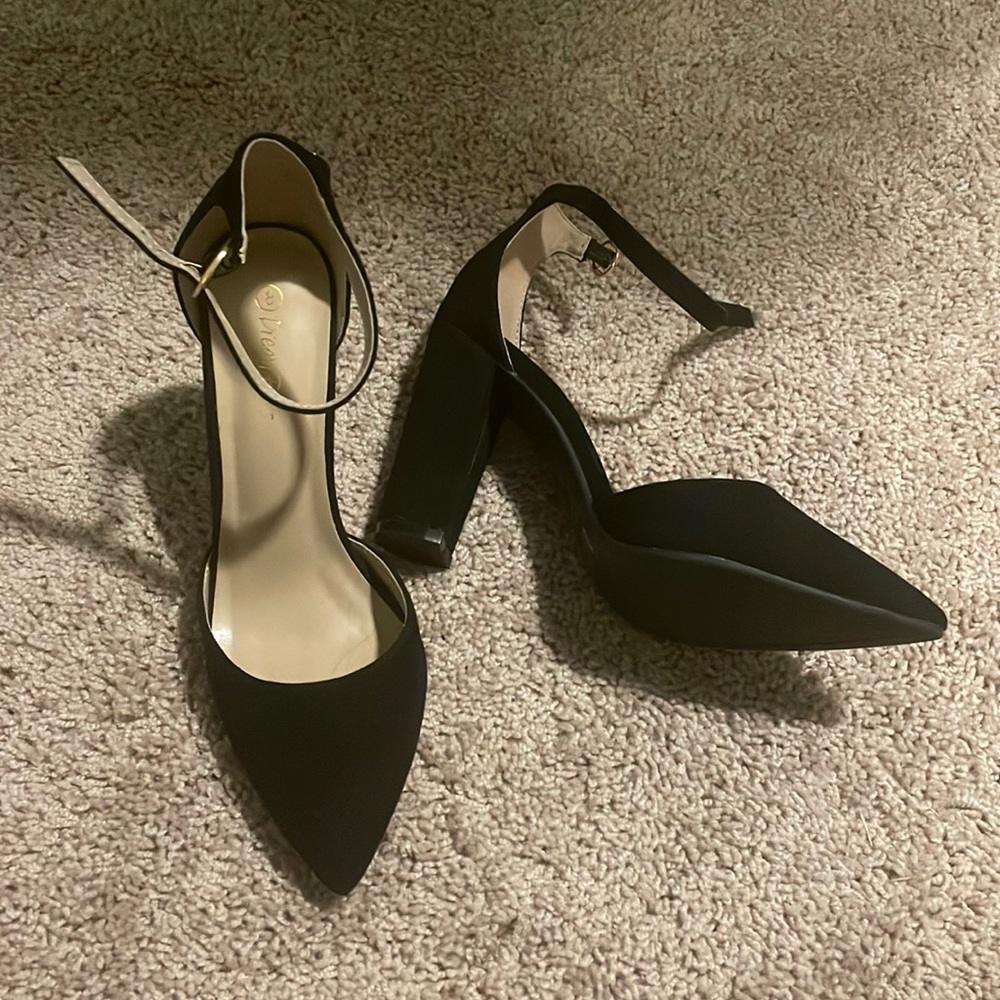 DREAM PAIRS Women's Coco Pointed Toe High Heels Pump Shoes